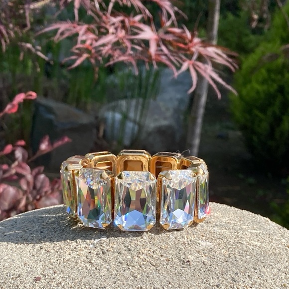 Silicone Stretch Bracelet Made With Swarovski Octagon 27x18.5mm Crystal Clear - Picture 5 of 7